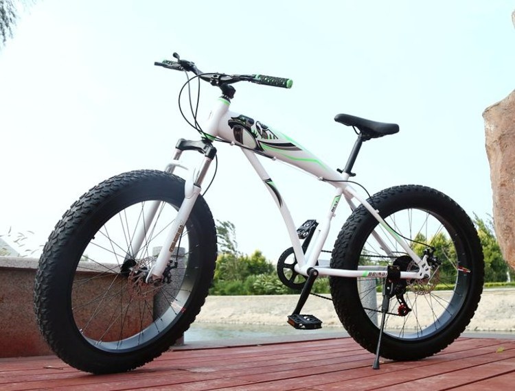 26 inch shock-absorbing disc brake, variable speed snow bike 4.0, widened tires, beach bike