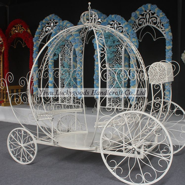 LDJ751 Metal Cinderella Pumpkin Carriage Outdoor Christmas Decoration Horse Carriage