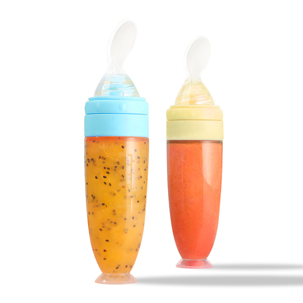 100% Food grade new design 7 pcs feeding gift bottle set with spoon clear silicone baby feeding bottle