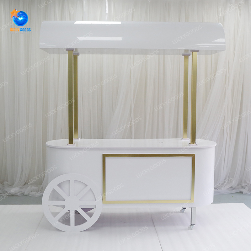 BJ210511 Hot Sale White Wedding Party Cinderella Carriage Special Design Acrylic Cake Cart Wedding Decoration