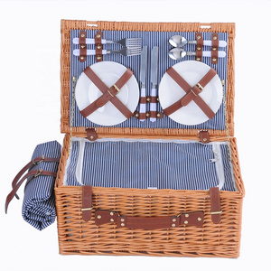 Wholesale cheap wicker picnic basket with cutlery and picnic blanket for 4 person