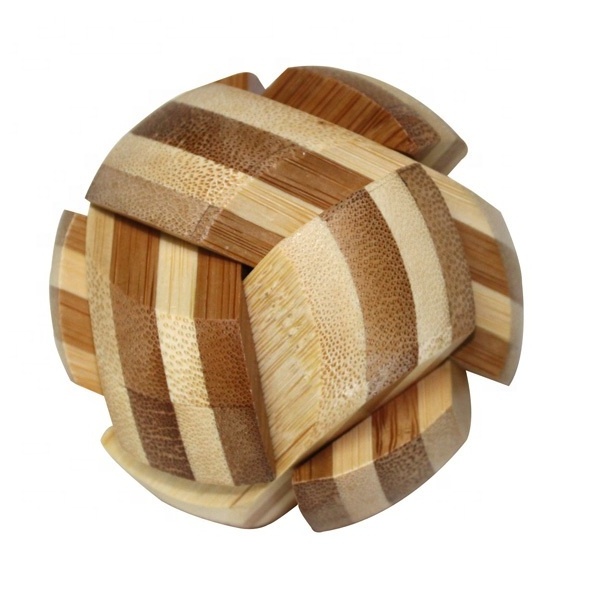 Eco Friendly Hot Sales Novelty Cube 3D Bamboo Luban Lock