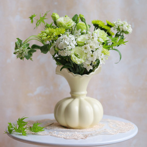 Modern Farmhouse Cream Pumpkin Shape Lace Edge Flower Vase Ceramic for Home Decor Wedding Reception