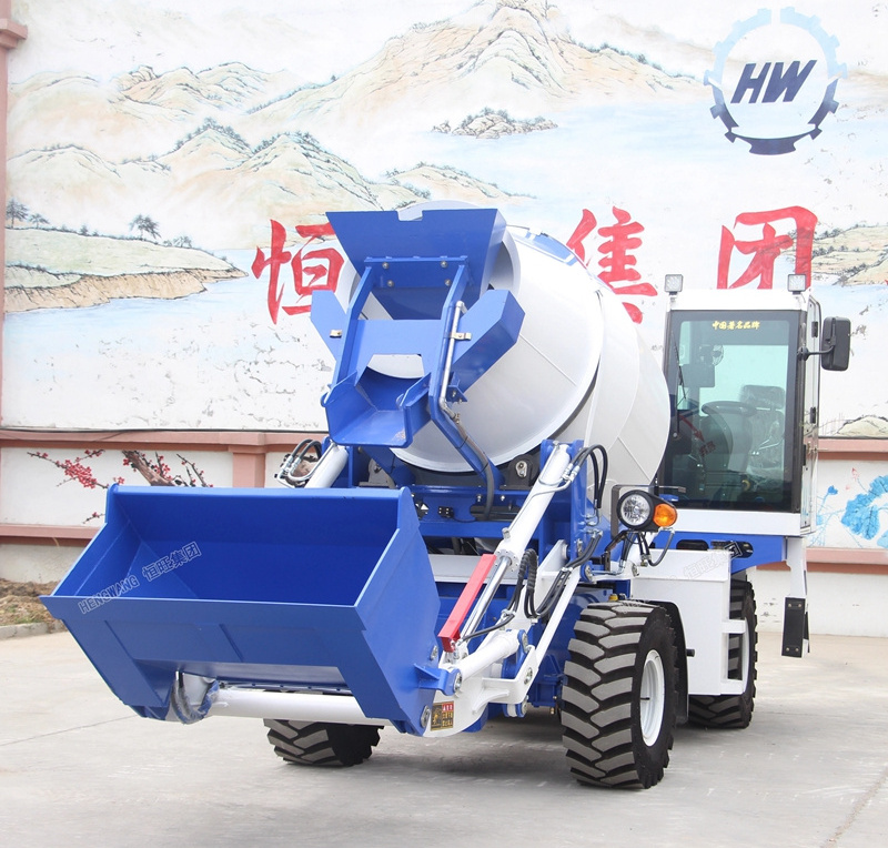 1.2CBM self loading concrete mixer with pump