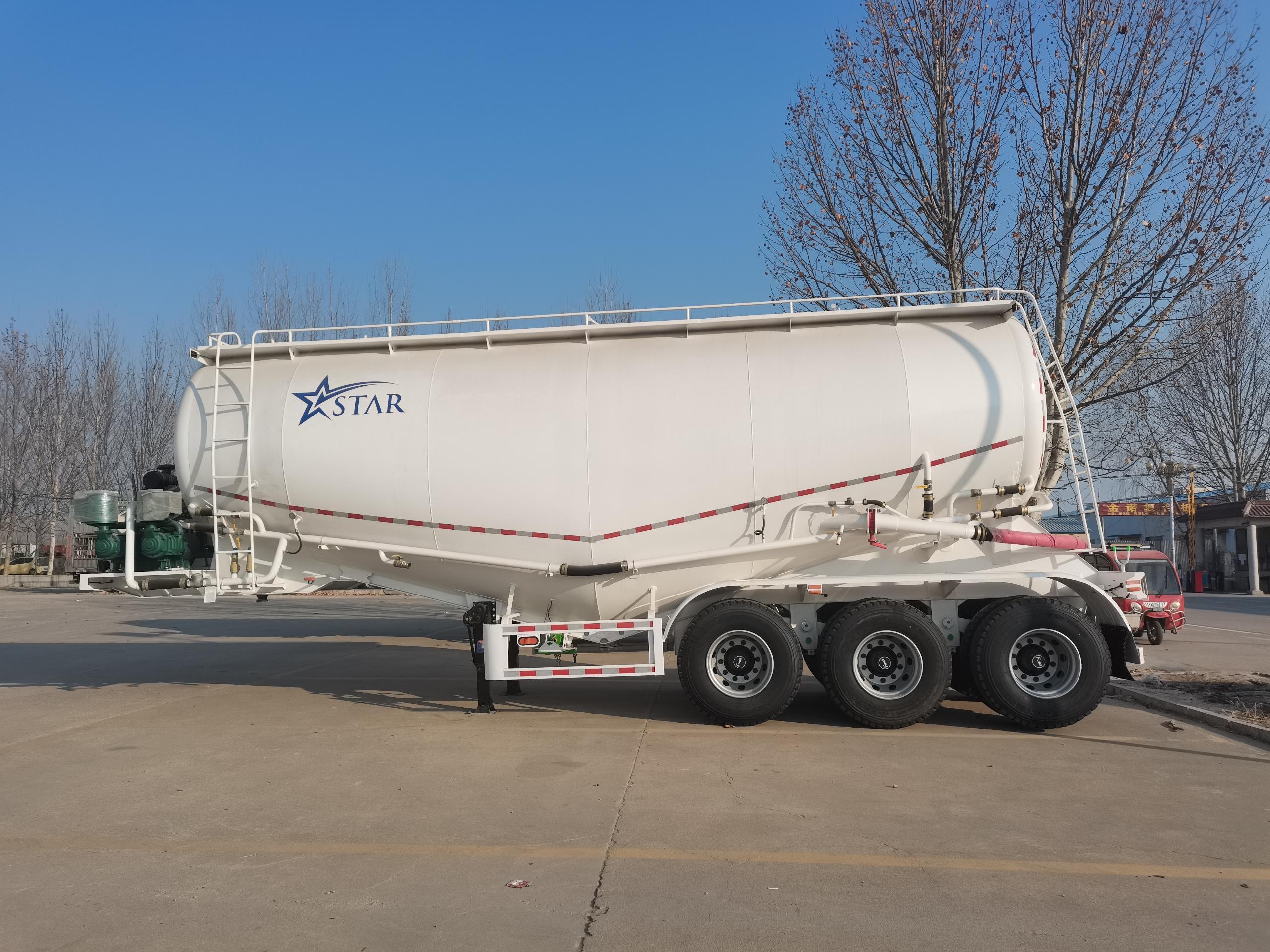 3 Axles 30Ton/40Ton Tanker Bulk Cement Carrier Cement Bulker Semi Truck Trailers Hot Sale