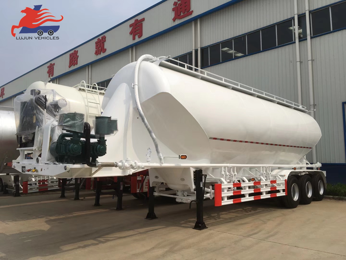 3 Alxes Diesel or Electirical Engine compresor 30/40/50 Ton Tanker 30/45/50 Cbm Bulk Cement Tank Trailer Cement Semi Trailer