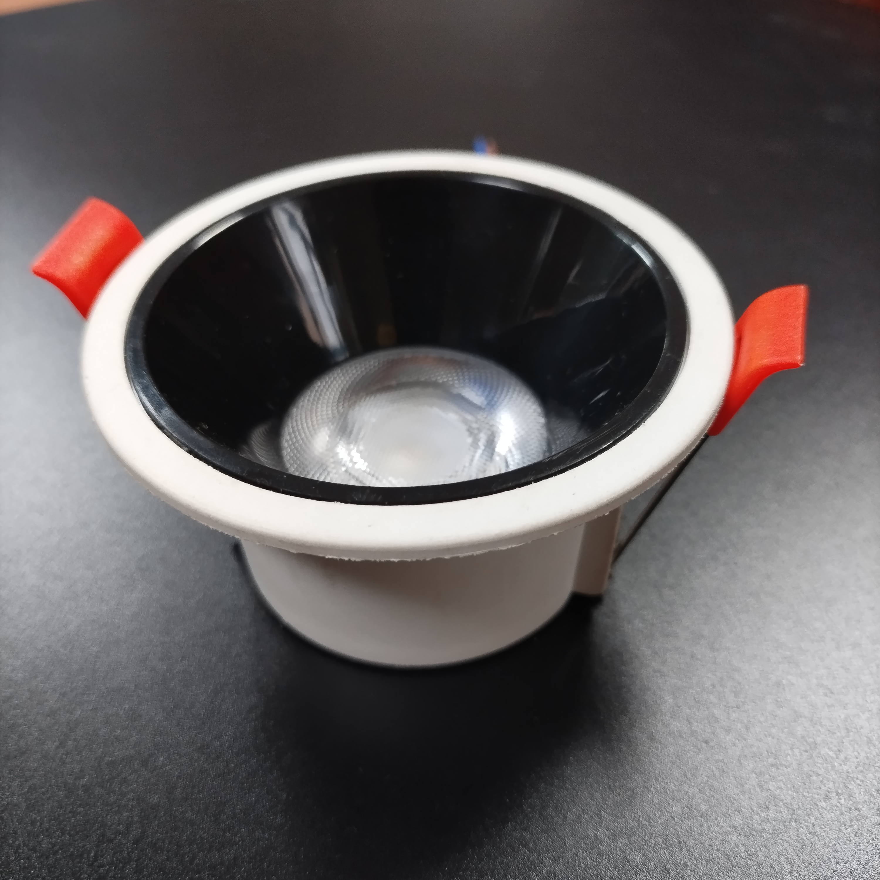 5W white black recessed down light 2700K