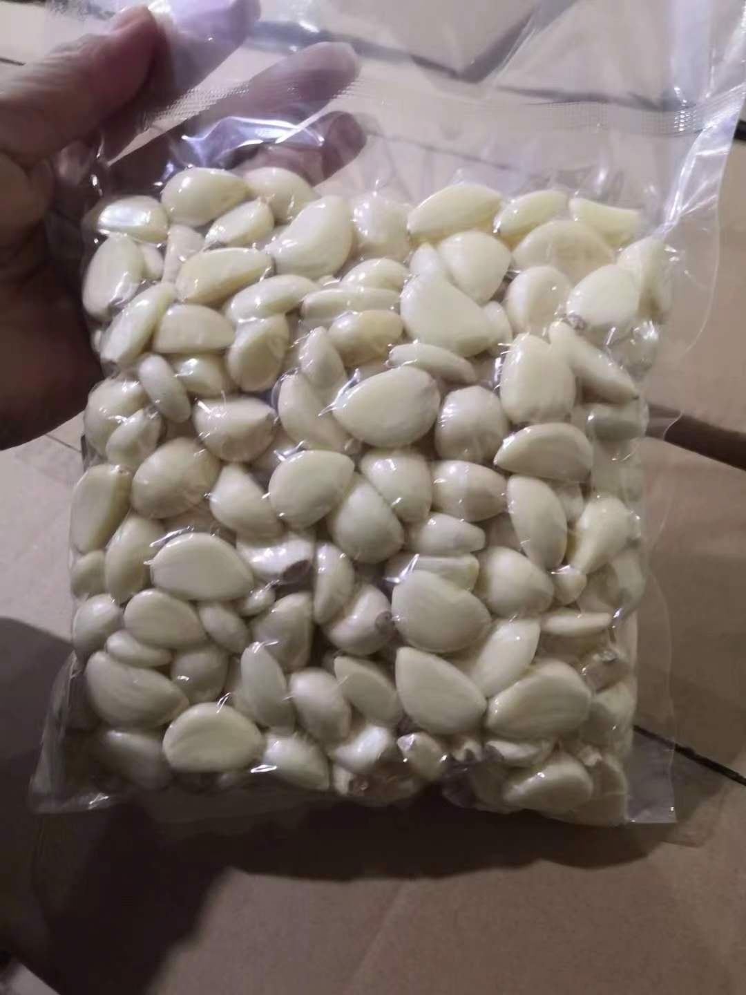 Fresh Peeled Garlic Clove 1KG Vacuum Bag Cheap Price Wholesale Peeled Garlic For Sale