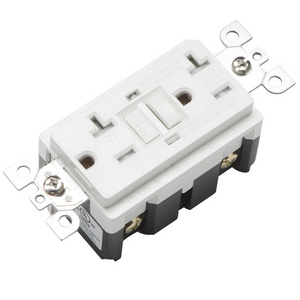 LUMEX  American type 20A 125V Ground Fault Interrupter Receptacle Tamper Resistant GFCI Outlet with wall plate cover