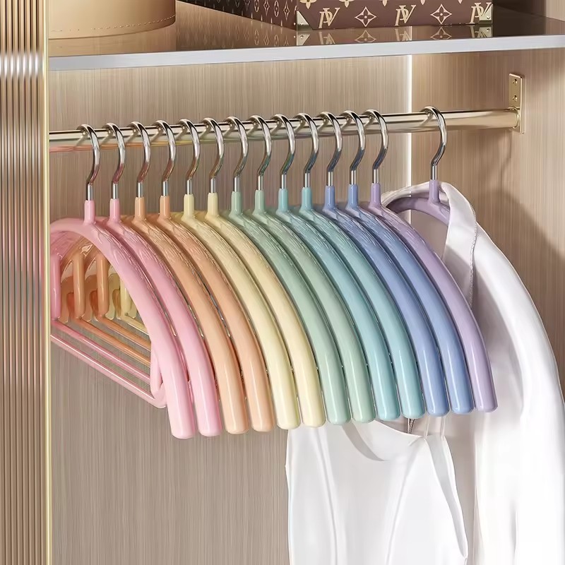 Modern Stainless Steel Coat Hanger with Non-Slip PVC Coating Single Tier Wholesale Clothes Rack for Wardrobe Use