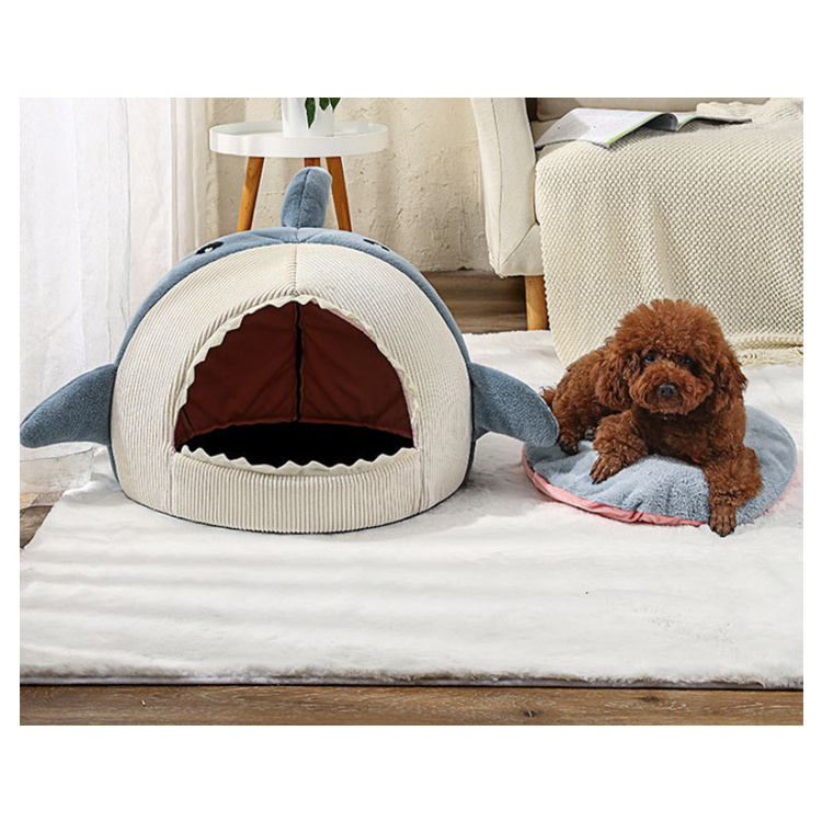 Wholesale Washable Dog Cat Bed Sweet Cat Bed Warm Pet Basket Shark Shape Bed For Cats