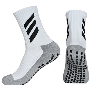 Wholesale New Design Non Slip Soccer Knitting Anti Slip Youth Grip Football Socks