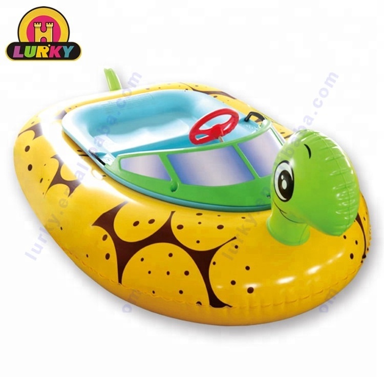 Water Play Equipment Electric Motor Bumper Boat With Water Gun  water bumper boat for sale