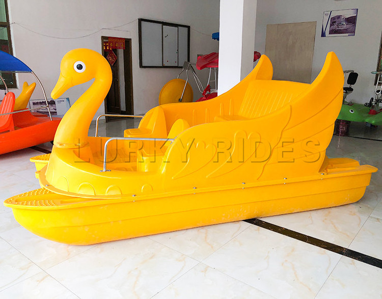 Low price Water amusement park fiberglass used swan pedal boats