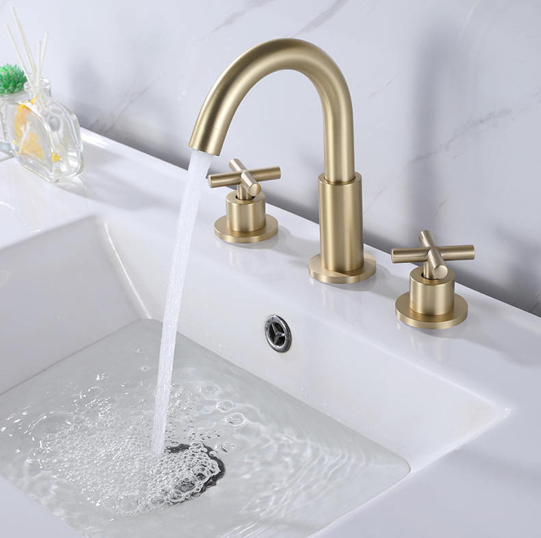 Lusa Factory  Direct Luxury Brushed Gold 3 Hole Brass Bathroom Basin Mixer Mulitfuction Bathroom Faucet