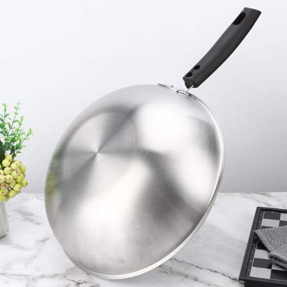 Hot Sales Triply Stainless Steel Chinese Wok Cookwares With Glass Lid For Kitchen