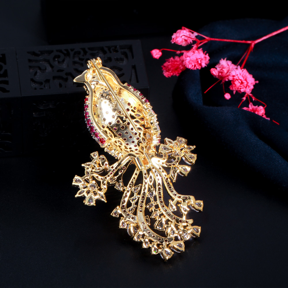 Wholesale Price Luxury Chic Two Tones Gold Color Micro Pave Red Cubic Zirconia Big Animal Bird Brooches for Women Suit Jewelry