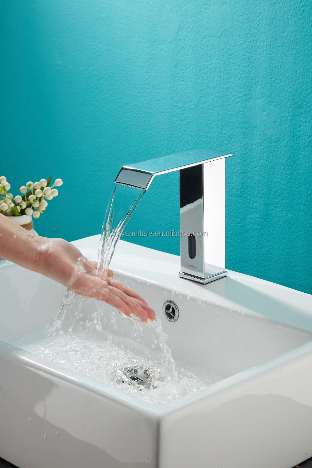 high quality chrome silver color non touch faucet inductive sensor tap automatic faucet