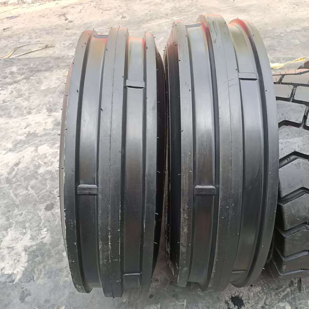 9.00-16 10.00-16 11.00-16 F2 Agriculture Tractor Front Tyres 11L-16