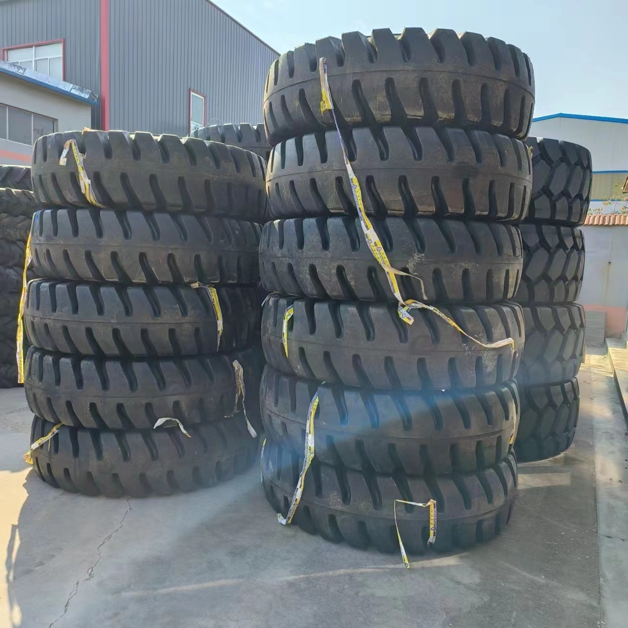 Port tyre 18.00-25 21.00-33 16.00-24  e-4j Nylon tyre