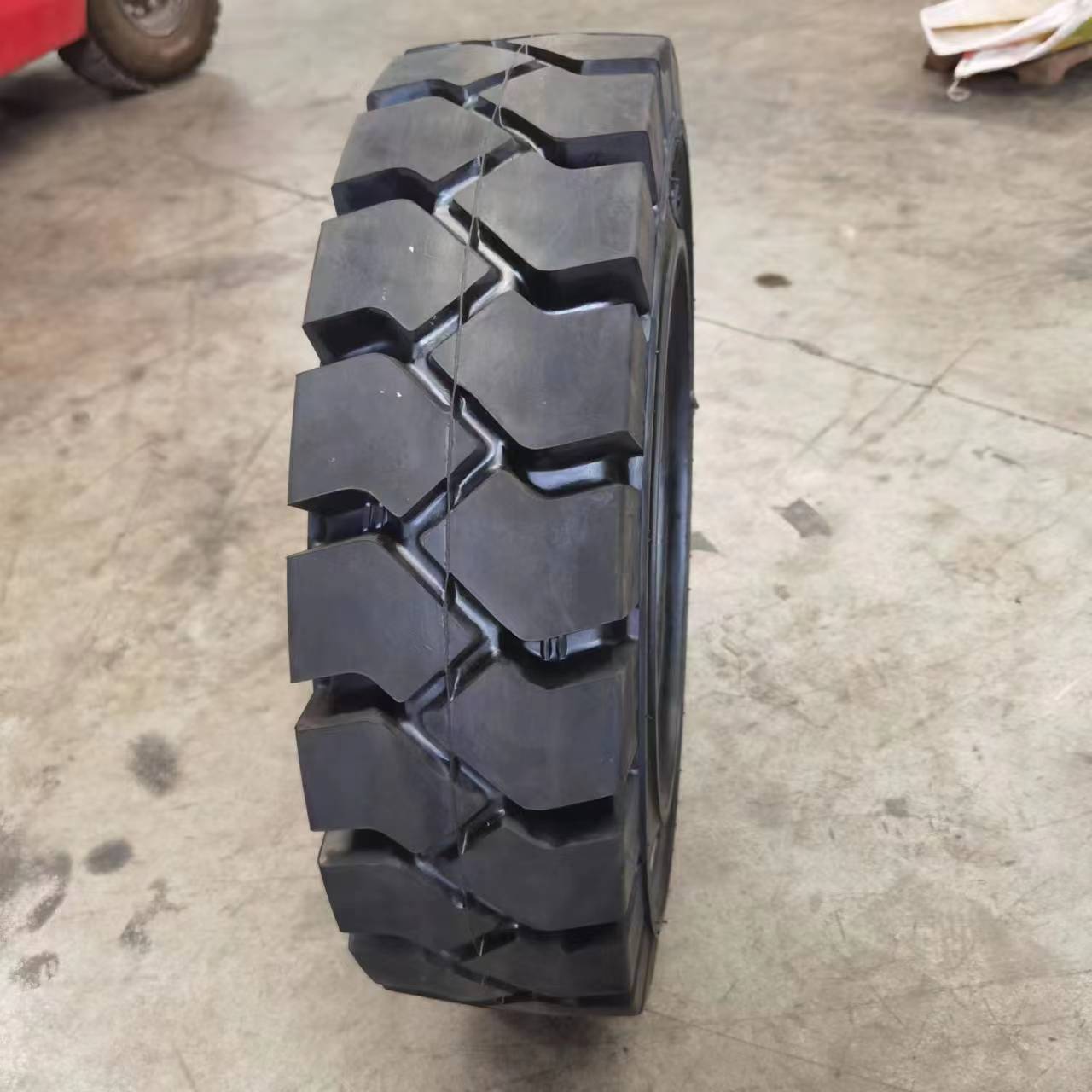 Forklift solid tire 5.00-8 6.00-9 7.00-12 8.25-15 9.00-20 23x9-10