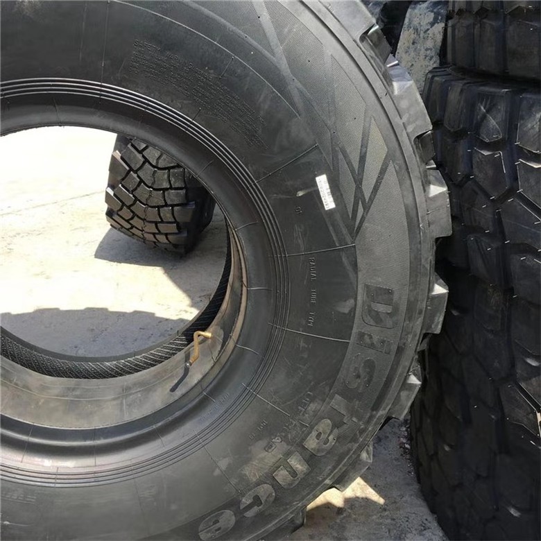 445/65r22.5 18r22.5 off road 425/85R21 M+S 500/75R20 off road tyre apollo tyres jk off road tyre