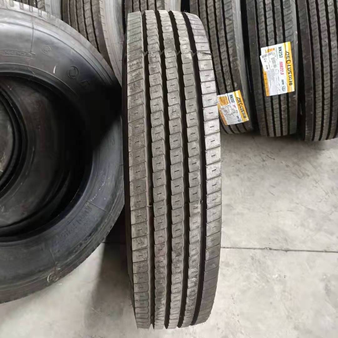 Chinese manufacturers truck tires 10R22.5 aeolus brand vacuum off-road tires Chinese Brand Truck Tire Made