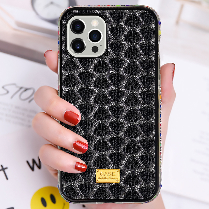 New design Fashion Aesthetic Rhinestone Glitter Mobile Cover Bling Diamond Pretty Phone Case Unique Phone Case For iPhone 12 13