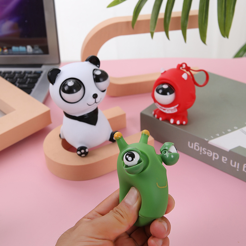 Hot Sale Cute Green Caterpillar Worm Fidget Squeeze Toys with Ejecting Big Eyeball Funny Anti-stress Decompression Bubble Game