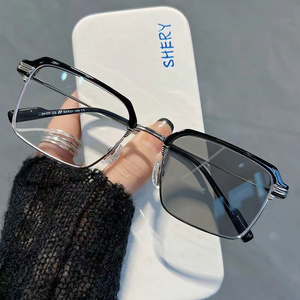 Trendy wholesale transparent black frame anti blue light small square half metal frame glasses spectacle photochromic glasses