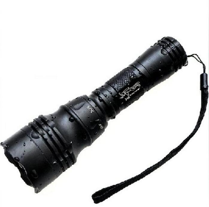 Battery powered Diving flashlight Underwater Dive light Scuba diving Waterproof Flashlight for Under Water Deep Sea Cave