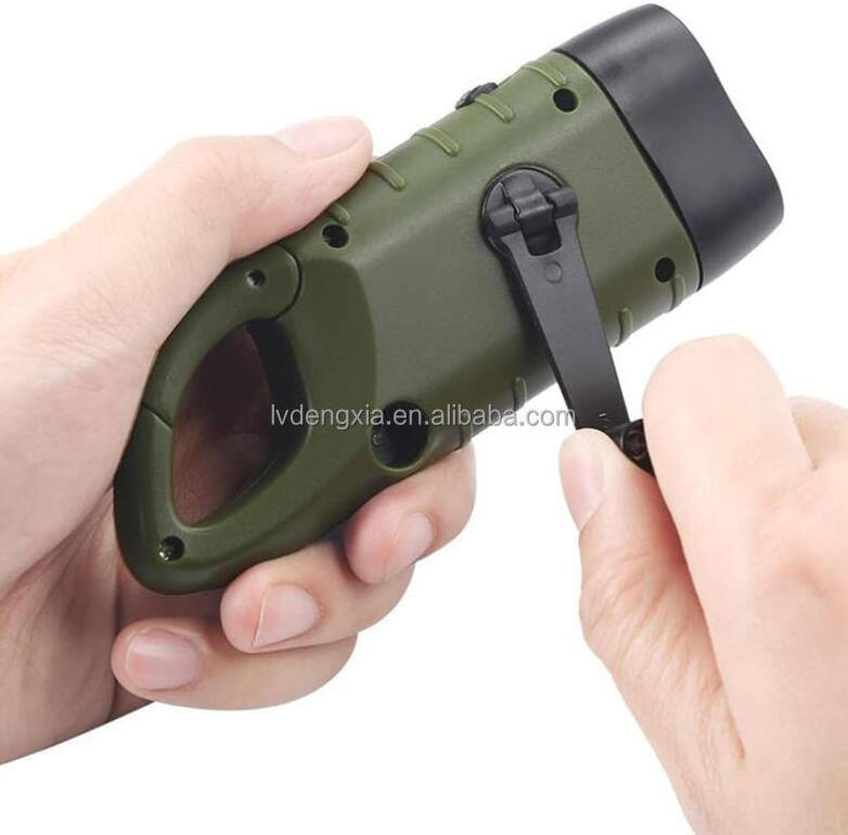 Hand Crank Solar Powered Flashlight Emergency Rechargeable LED Flashlight Survival Torch for Outdoor Sports Hiking Camping