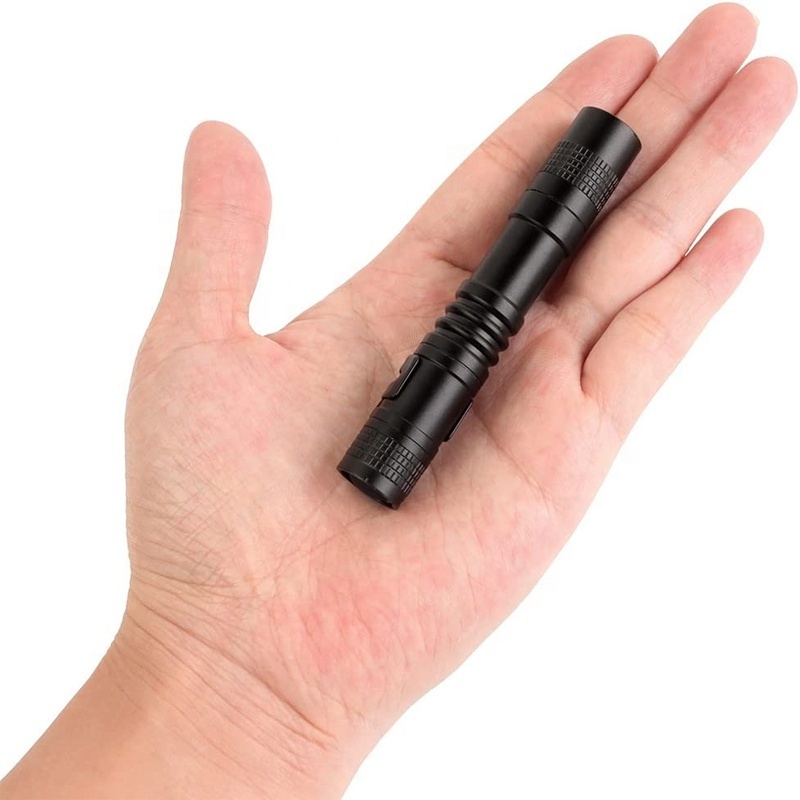 Aluminum Flashlight with Pocket Clip