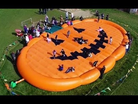 Custom giant halloween jumping trampoline mat outdoor inflatable pumpkin bounce pad for kids and adults