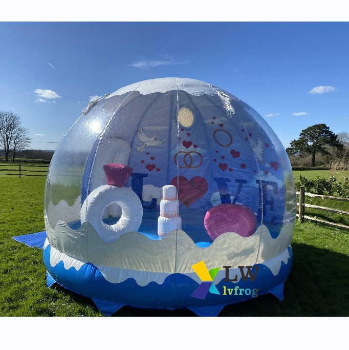 Nice carnival games giant snow globe balloon human size  inflatable snow globe for event