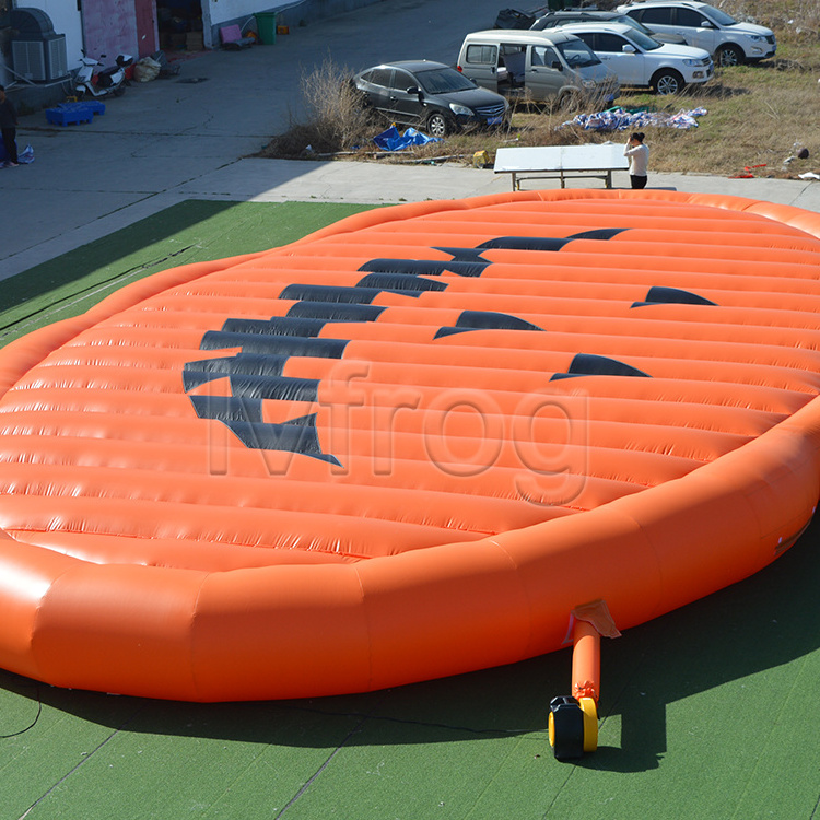 Custom giant halloween jumping trampoline mat outdoor inflatable pumpkin bounce pad for kids and adults