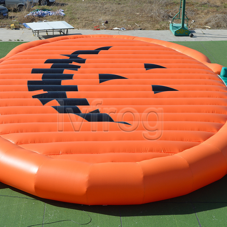 Custom giant halloween jumping trampoline mat outdoor inflatable pumpkin bounce pad for kids and adults