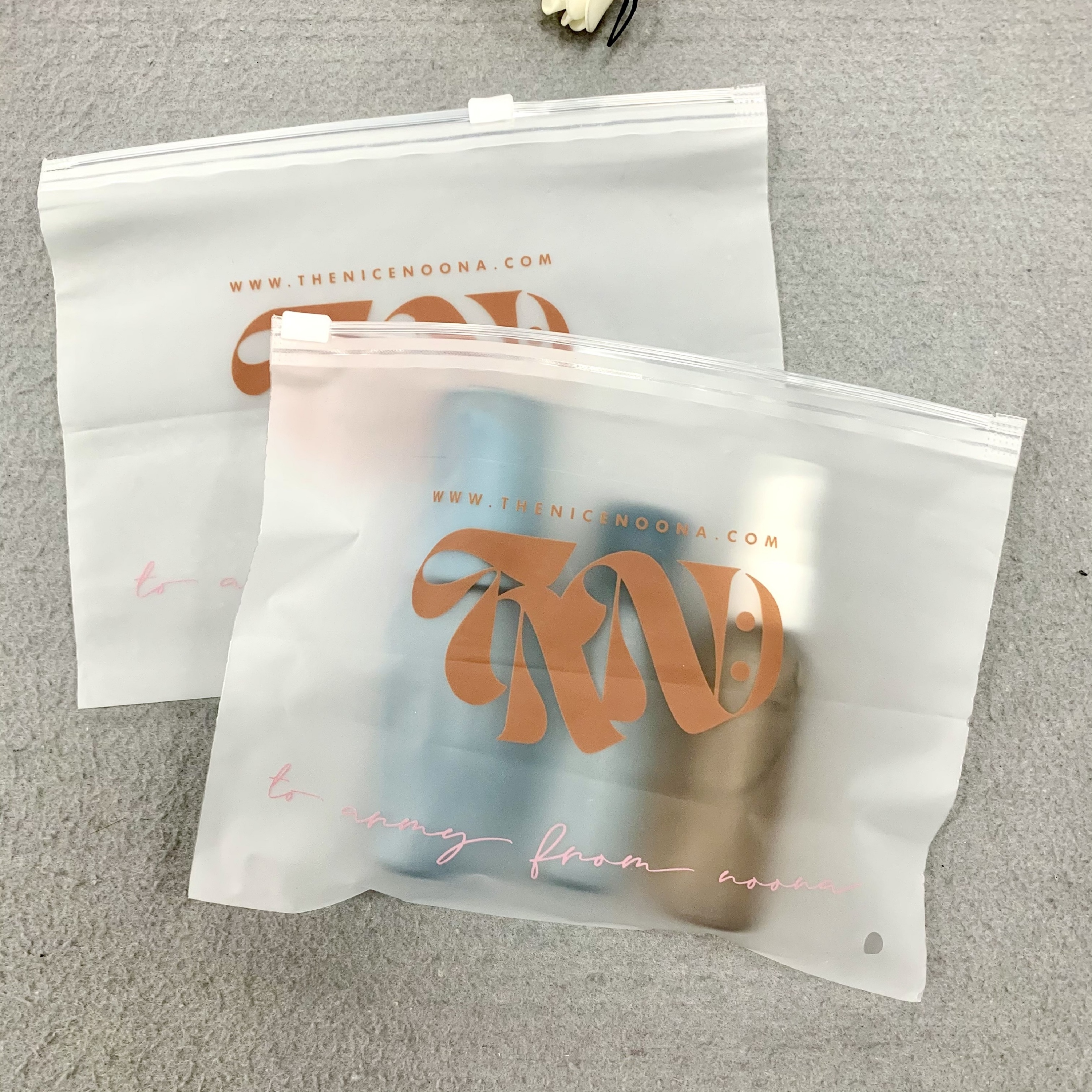 Ziplock Plsstic Bags Frosted Zip Lock Bags For Clothing Cosmetic Zipper Pouch Custom Printed Plastic Bag With Zip Lock