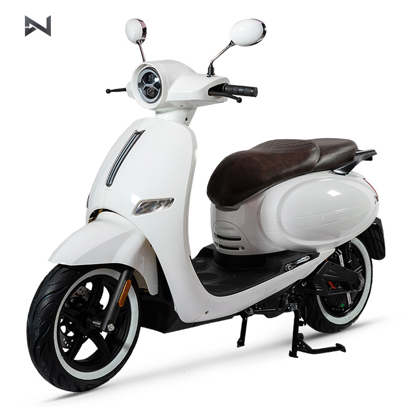 DOUBLE ELECTRIC BATTERY POWERED RETRO DESIGN MOPED SUPER QUALITY 2030W ELECTRIC SCOOTER