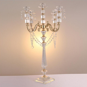 Mascot Romantic Royal Wedding Decoration Style Elegant Luxury Crystal 5 Arms Graceful Acrylic Candelabra