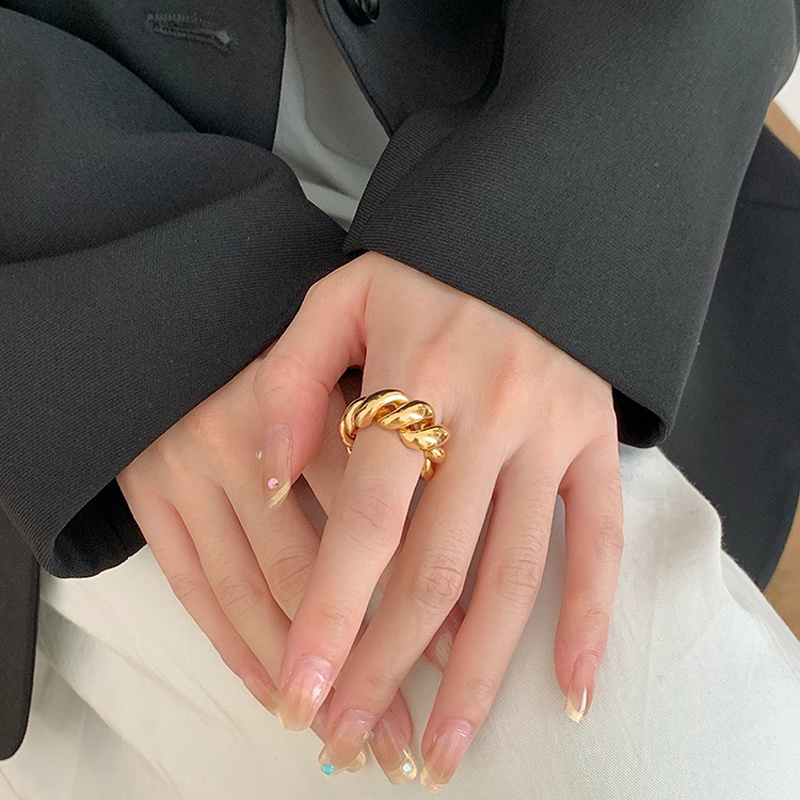 Vershal C-196 High Quality 18k Real Gold Plated Vintage Twisted Croissants Finger Adjustable Ring