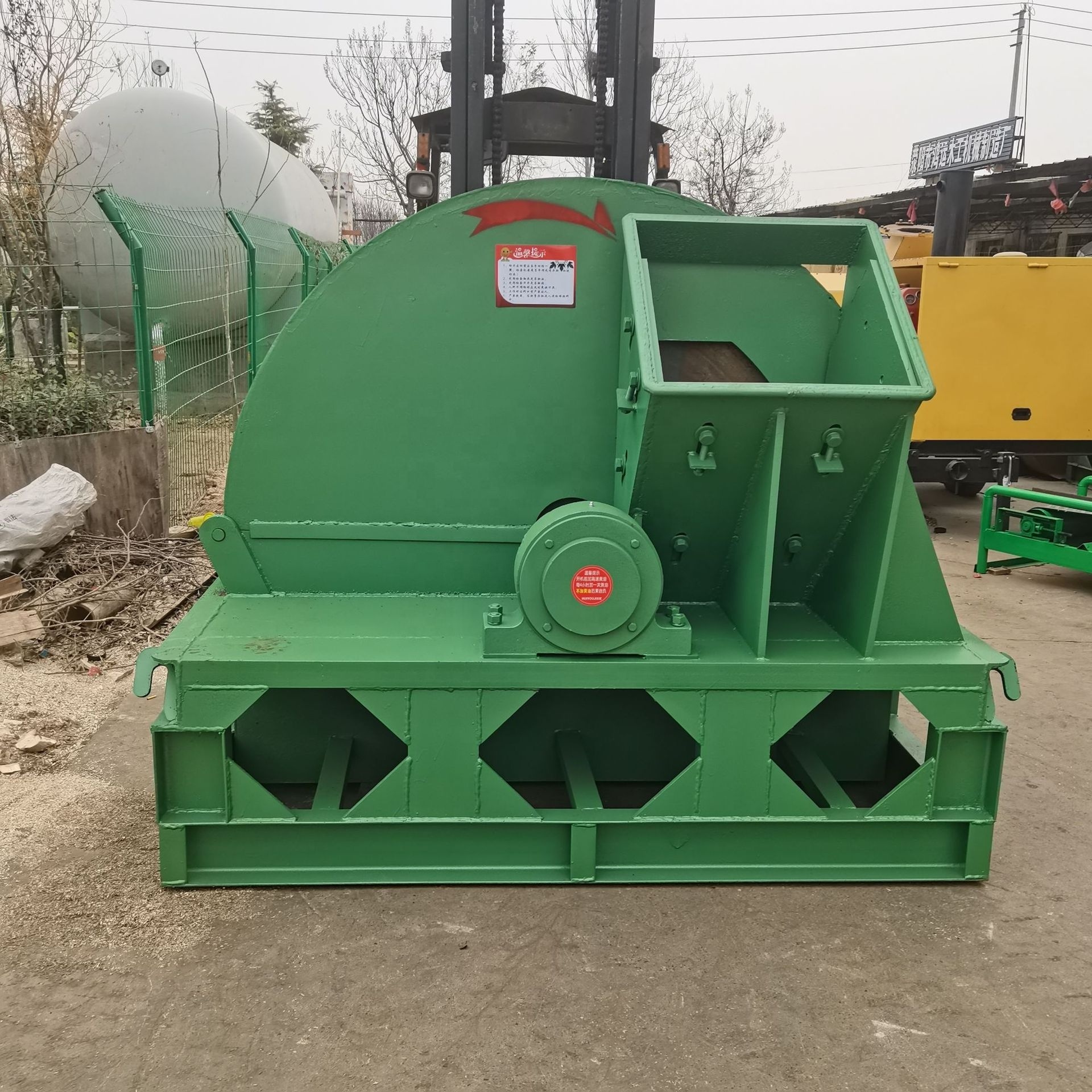 Wood Log Shaving Machine Making Wood Shavings