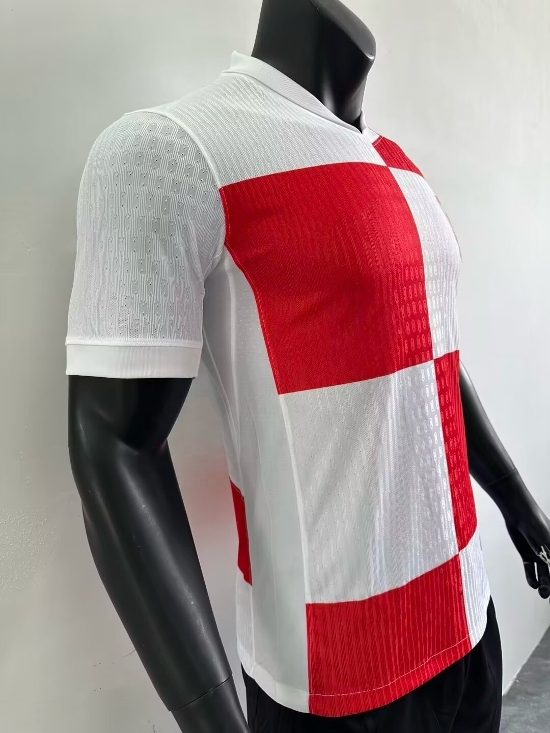 2024 Newly arrived custom white and red player version best quality home croatia soccer jersey