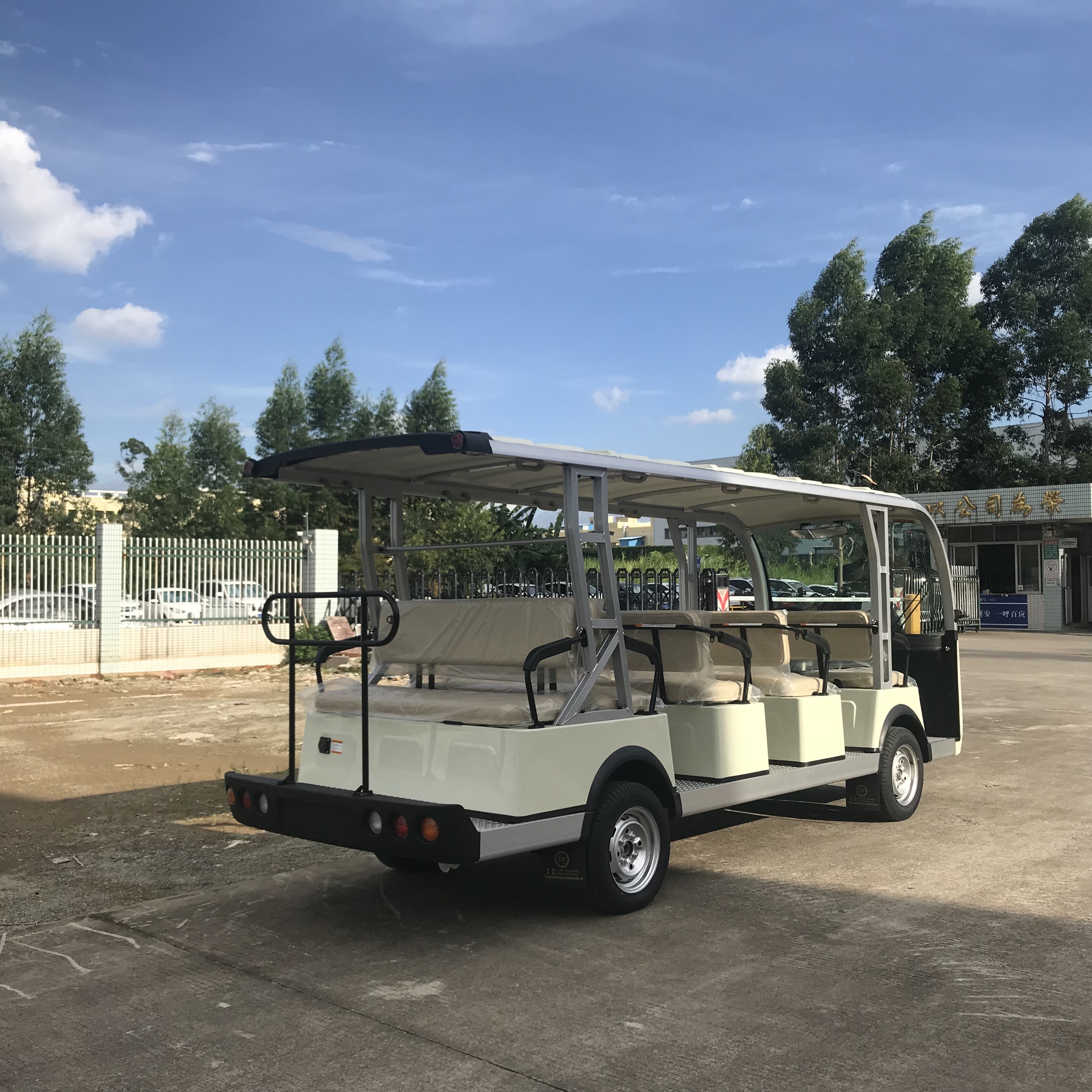 Electric sightseeing 14 passengers mini bus