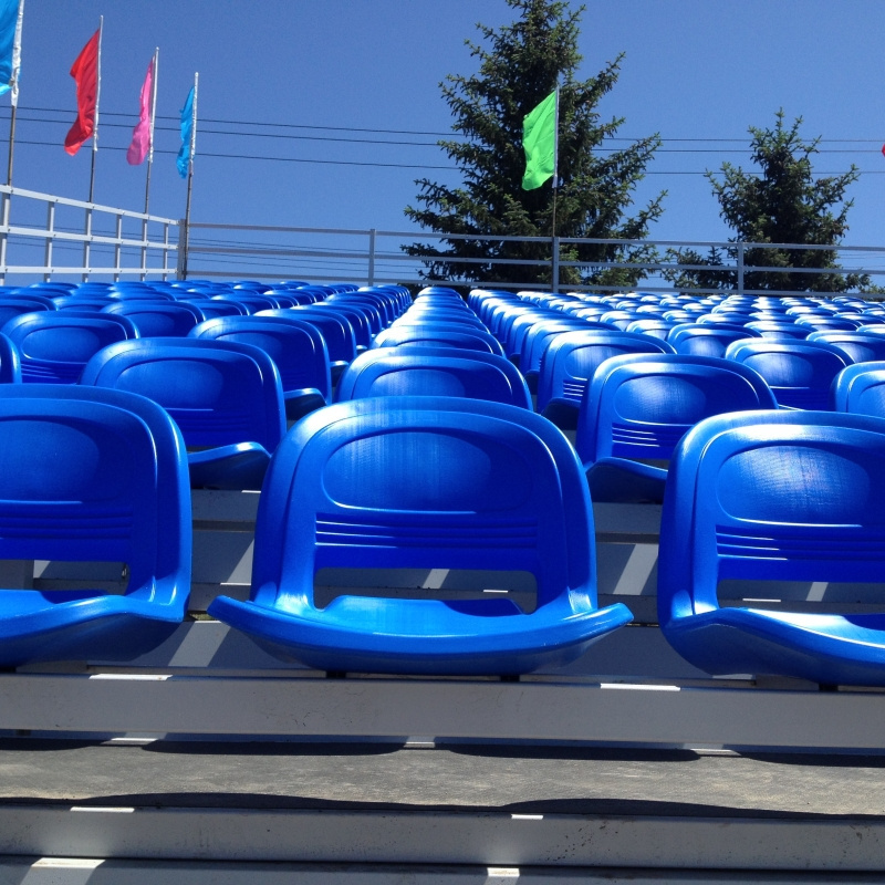 Outdoor Stadium Dismountable Sports Grandstand Metal Bleachers Stand With Plastic Seats For Sports Events