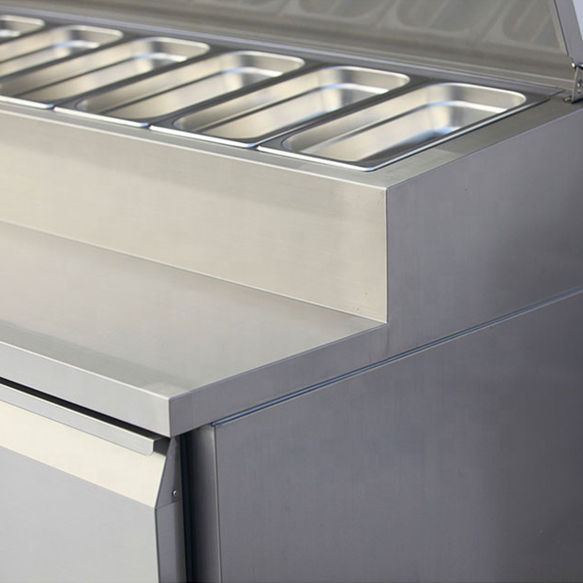 Refrigerated pizza sandwich prep salad bar refrigerator work table under counter top fridge chiller undercounter freezer