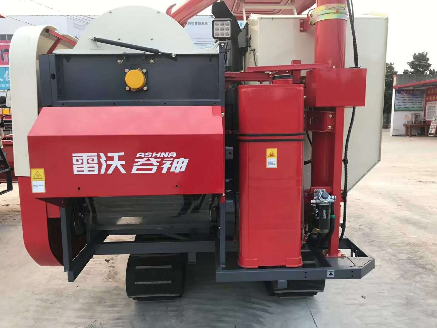 Lovol RG50 Diesel Engine Reaper Harvester Machine Full Grain and Cassava Harvester with Reliable Gearbox for Farms