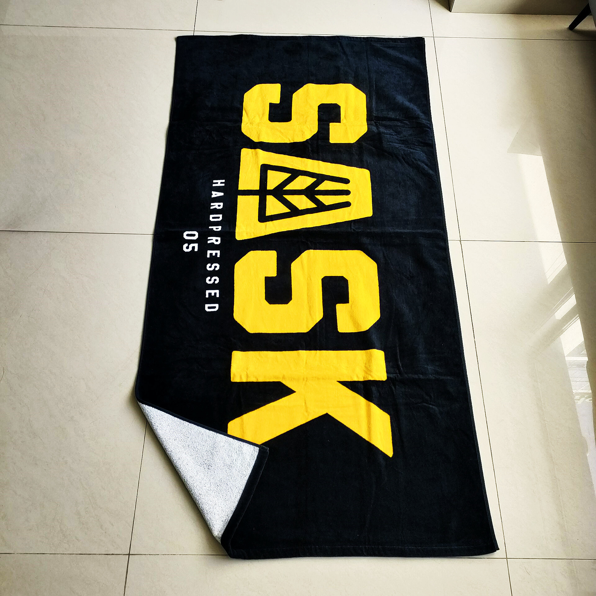 High quality promotional  custom Size beach towel 100% cotton light weight digital printed soft material hot-selling towel