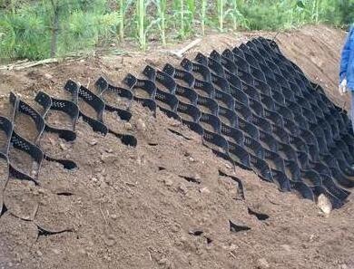 Plastic Sheet Gravel Stabilizer Grid for retaining walls reinforcement HDPE Honeycomb geocell slope protection retaining wall