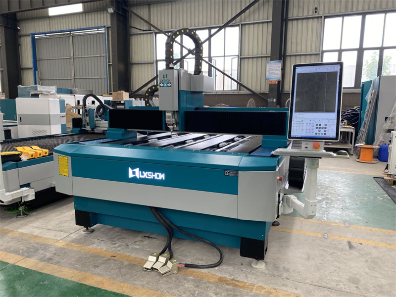 Cheaper fiber laser cutting machine 1000w 2000w 4000w 6000w laser cutting machines for steel metal stencil